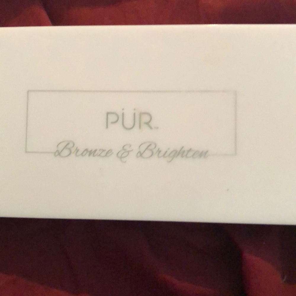 PUR cosmetics Bronze and Brighten cheek palette